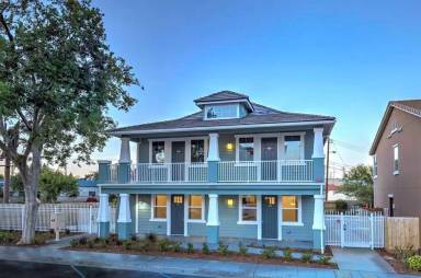 Main picture of 1752 At Crichton 1752 L St