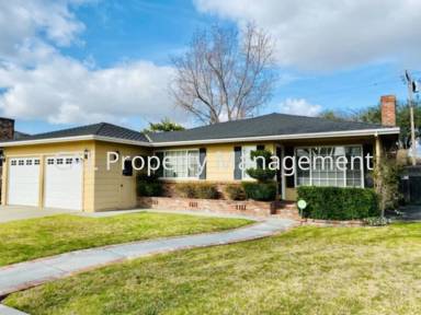 Main picture of 1014 Junipero Way