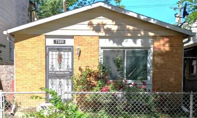 Main picture of 7232 S Champlain Ave