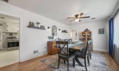 Main picture of 218 N Union St