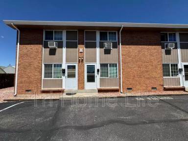 Main picture of 5225 Balsam St
