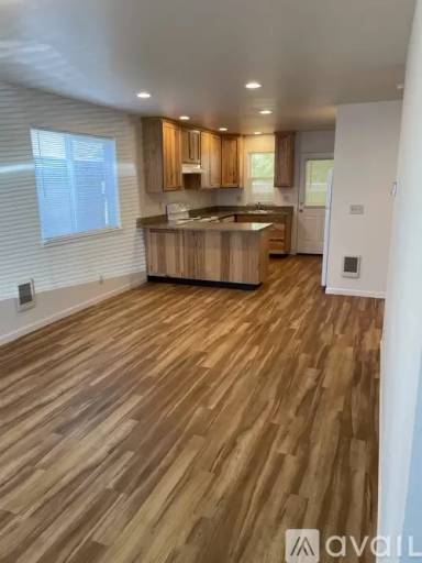 Main picture of 929 A St