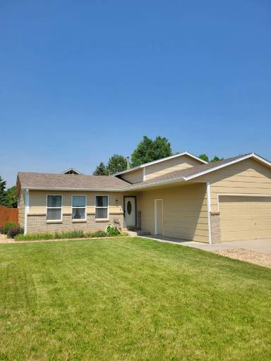 Main picture of 201 N 46th Ave