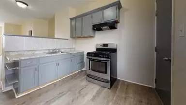 Main picture of 65 West St