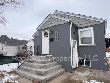 Main picture of 2104 E 12th St