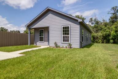 Main picture of 511 N 3rd St