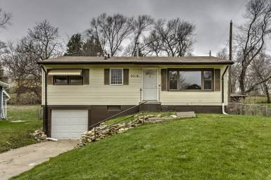 Main picture of 6016 N 47th St