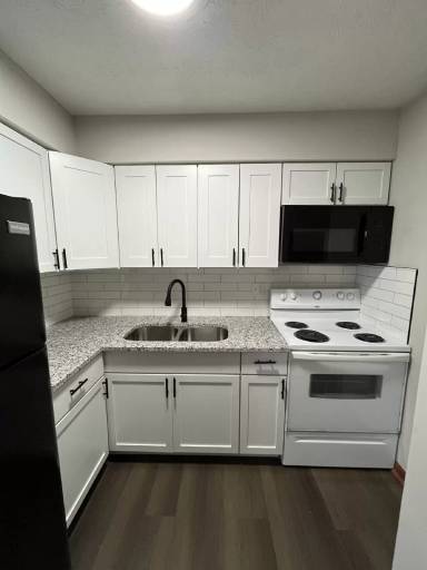 Main picture of 6384 Newtown Dr