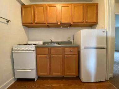 Main picture of 5700 Munhall Rd