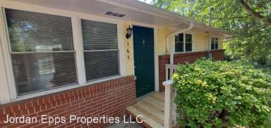 Main picture of 165 Otis Cir SW