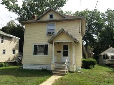 Main picture of 611 Gilbert St