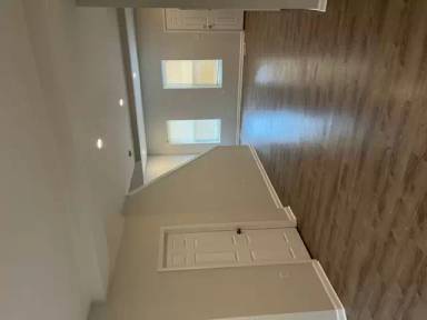 Main picture of 1711 E 25th St