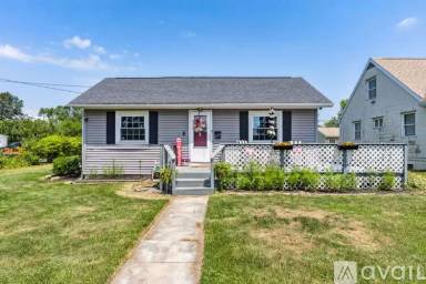 Main picture of 212 Edith Ave