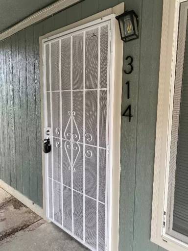 Main picture of 312 Maxine Ave