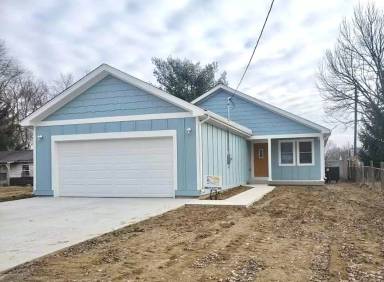 Main picture of 1404 N Locke St