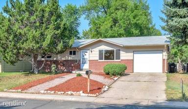 Main picture of 725 Ponderosa Dr