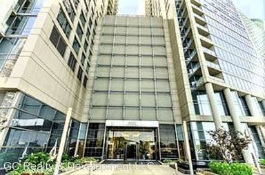 Main picture of 600 N Lake Shore Dr Condos