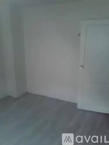 Main picture of 3709 Manchester Ave