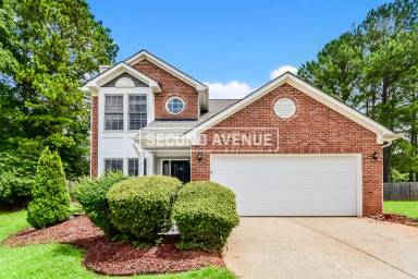 Main picture of 5002 Penscot Way