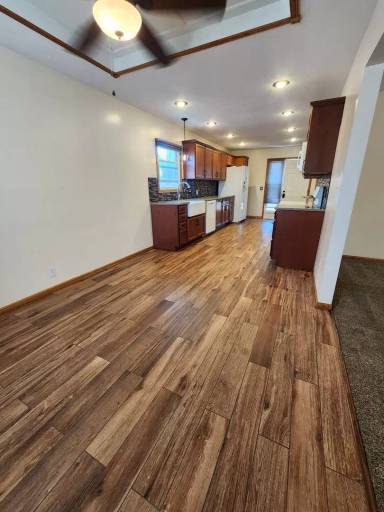 Main picture of 1306 Cedarwoods Dr