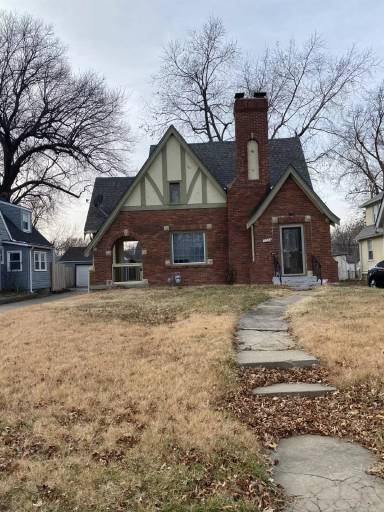 Main picture of 7224 Highland Ave