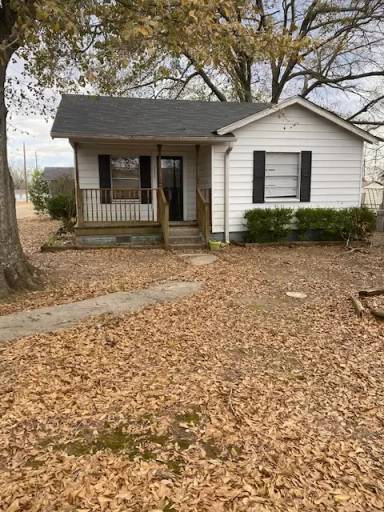 Main picture of 3524 Pecan St