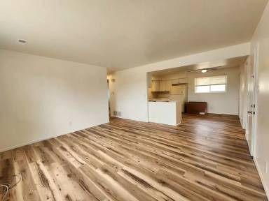 Main picture of 2122 Mohawk Rd