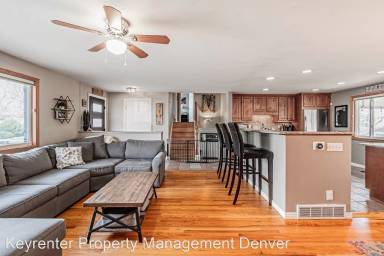 Main picture of 6320 E Asbury Ave