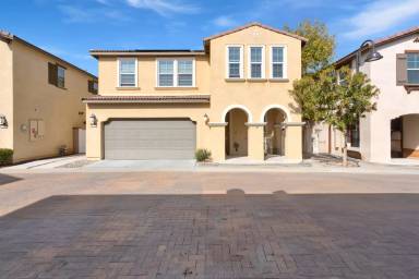 Main picture of 30386 Village Terrace Dr