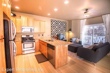Main picture of 106 McCully Ln