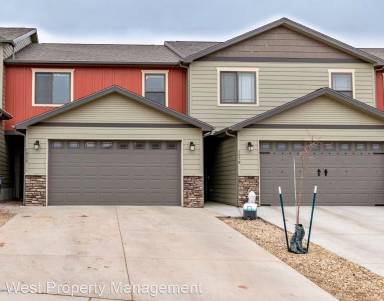 Main picture of 1053 Elm Ave
