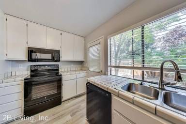 Main picture of 6562 Copperwood Cir