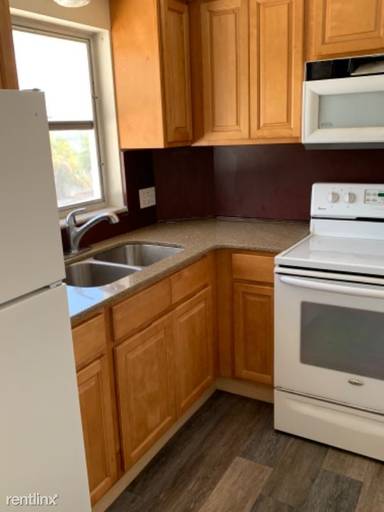 Main picture of 4250 37th St S