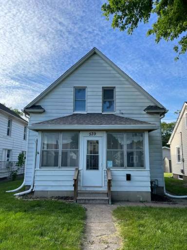 Main picture of 539 15th Ave