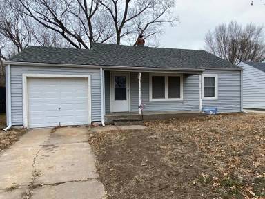 Main picture of 2620 S Mosley St