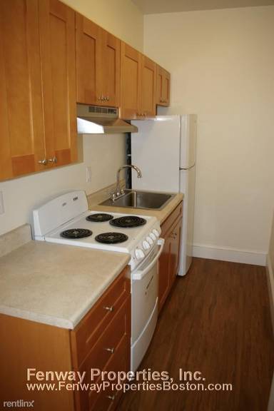 Main picture of 31 Park Dr