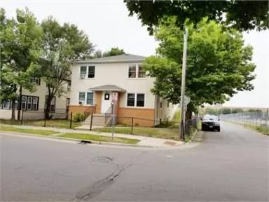 Main picture of 3017 19th Ave S