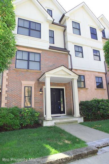 Main picture of 109 Forest St
