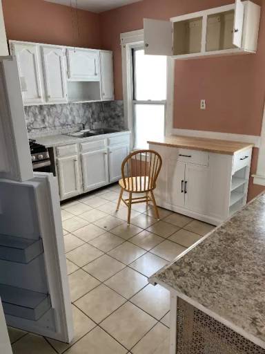 Main picture of 1122 Willett St