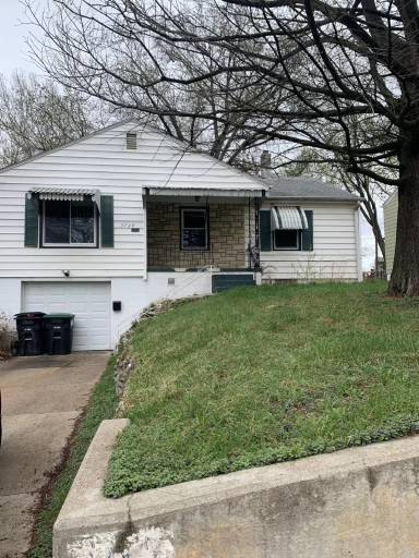 Main picture of 3729 N 60th St