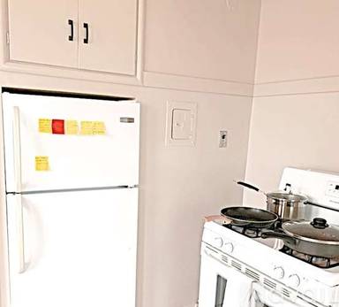 Main picture of 2041 Alameda Ave