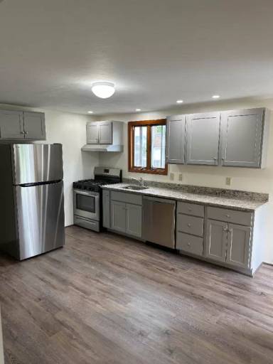 Main picture of 7 Madison Ave