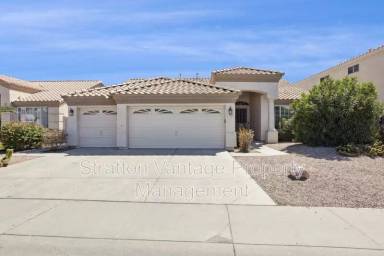Main picture of 11513 W Laurelwood Ln