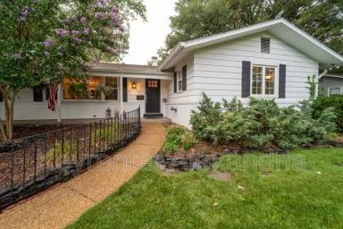 Main picture of 8400 Ashwood Dr