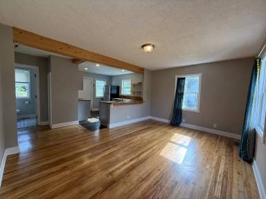 Main picture of 2336 Boxwood Ln