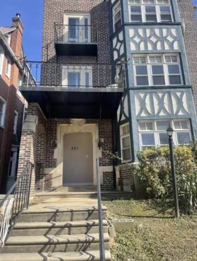 Main picture of 4533 Locust St - 2F