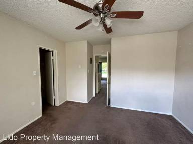 Main picture of 2128 E Westport Dr