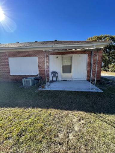 Main picture of 2513 Perrin Rd
