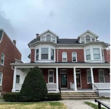 Main picture of 548 Madison Ave