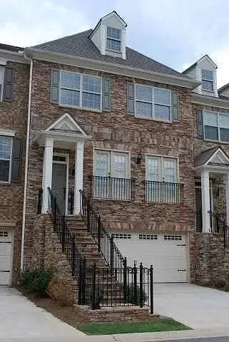 Main picture of 1010 Manchester Way